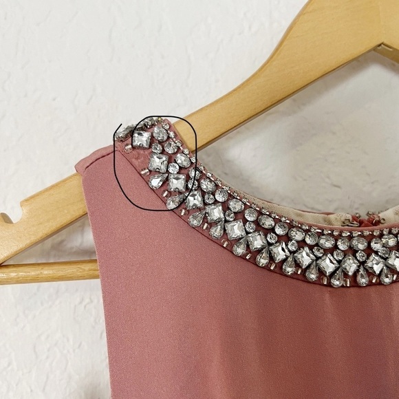 Mac Duggal Embellished Neck Trumpet Gown - Picture 7 of 10